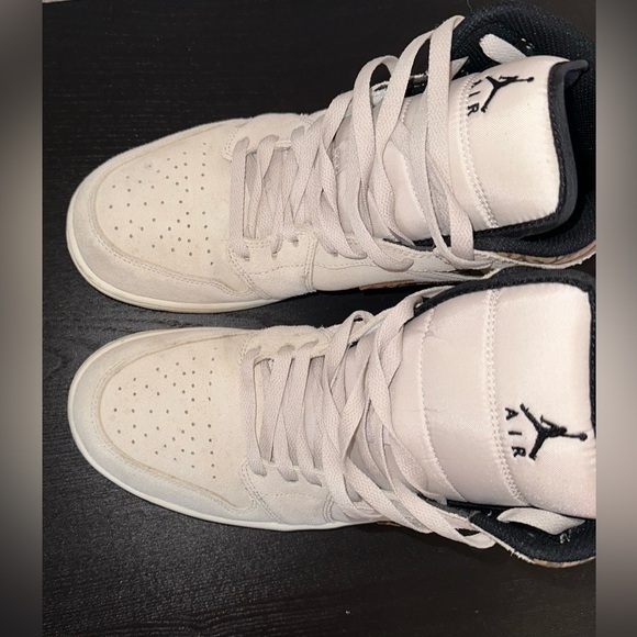 Nike air Jordan 1 mid SE Brown Elephant size 10 - Picture 4 of 7